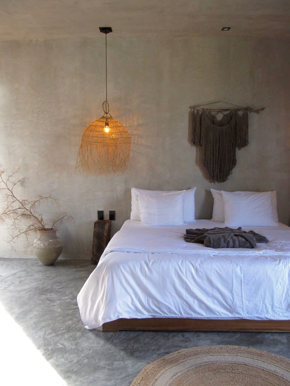 Standard Room 07, Balcony, Garden View | In-room safe, WiFi (free), bed sheets