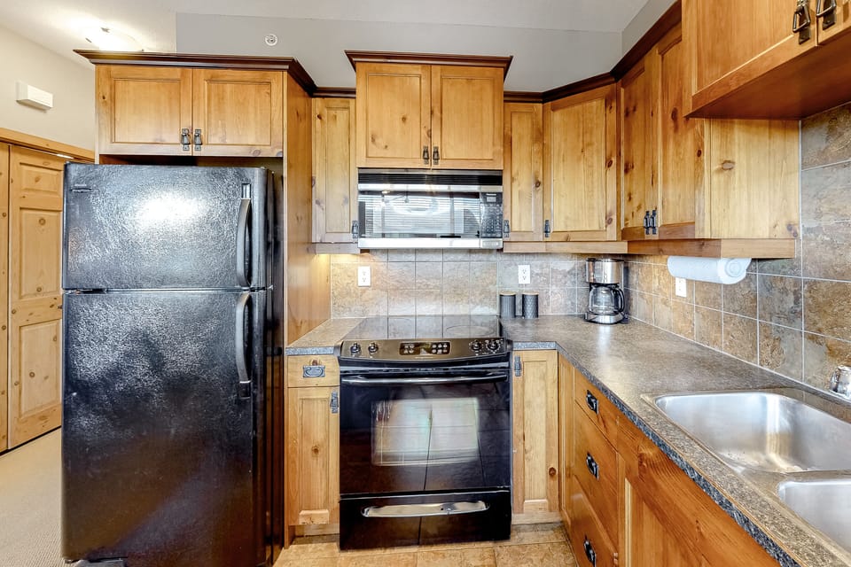 Townhome, Patio | Private kitchen | Coffee/tea maker