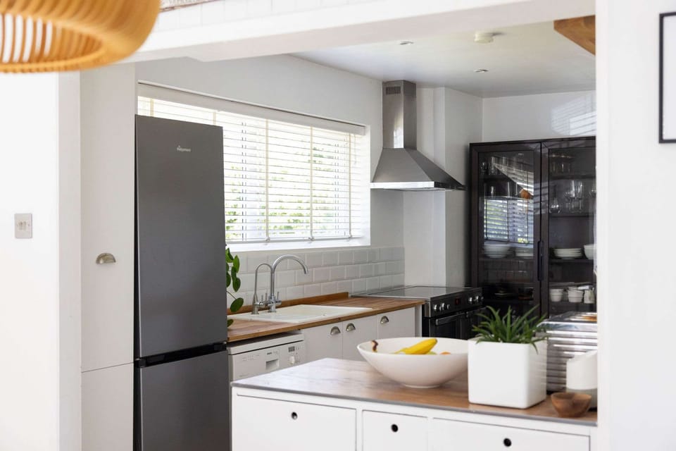 House | 4 bedrooms, high-speed internet