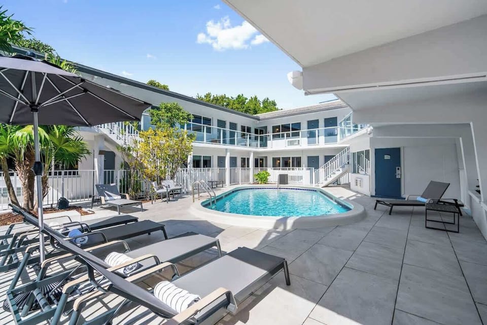 Pool