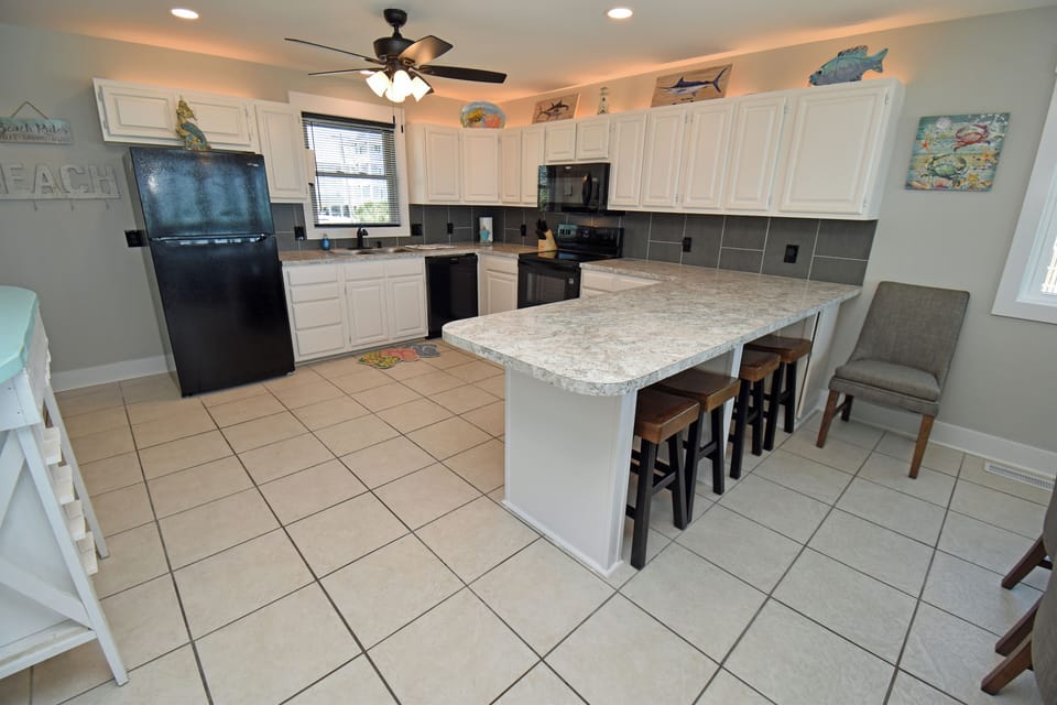 Fully equipped kitchen