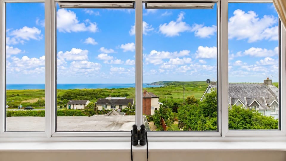 St Catherine’s Apartment - 2 Bedroom - Penally (29150)