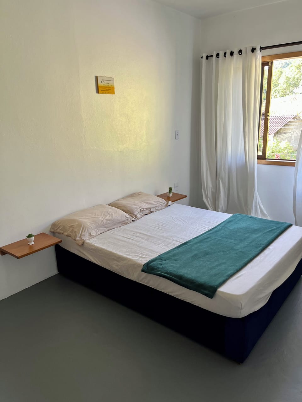 Basic Double Room, Mountain View | Free WiFi