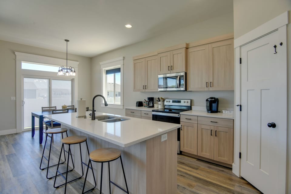 Kitchen | Main Floor