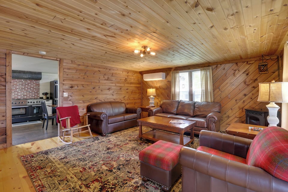 Living Room | Sleeper Sofa
