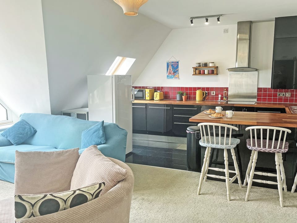 Open plan living space | 6 Pentire Mews, Newquay