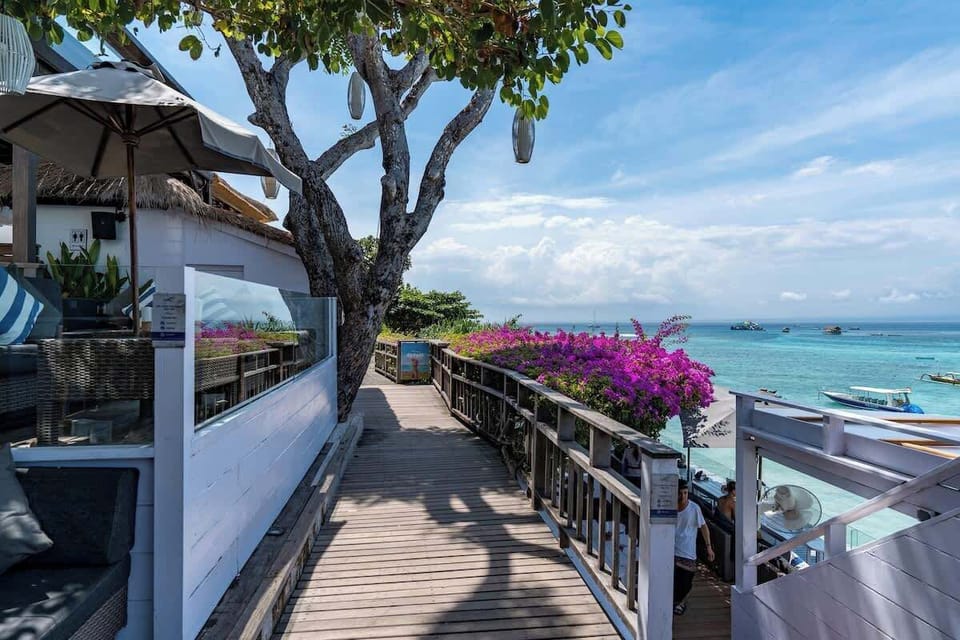Pathway to Coconut Beach