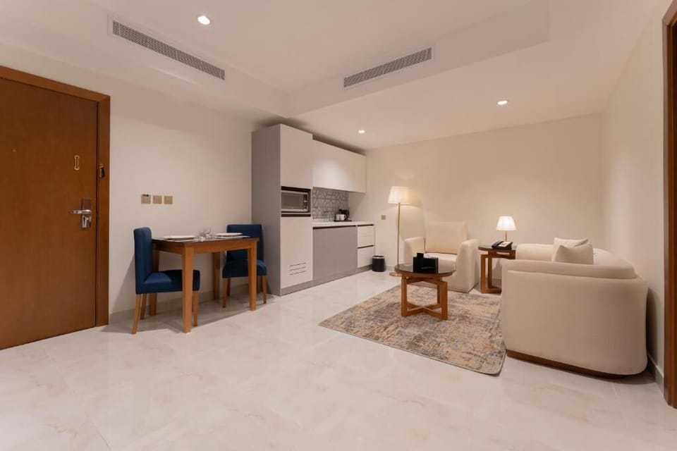 Grand Suite, Sea View | Interior