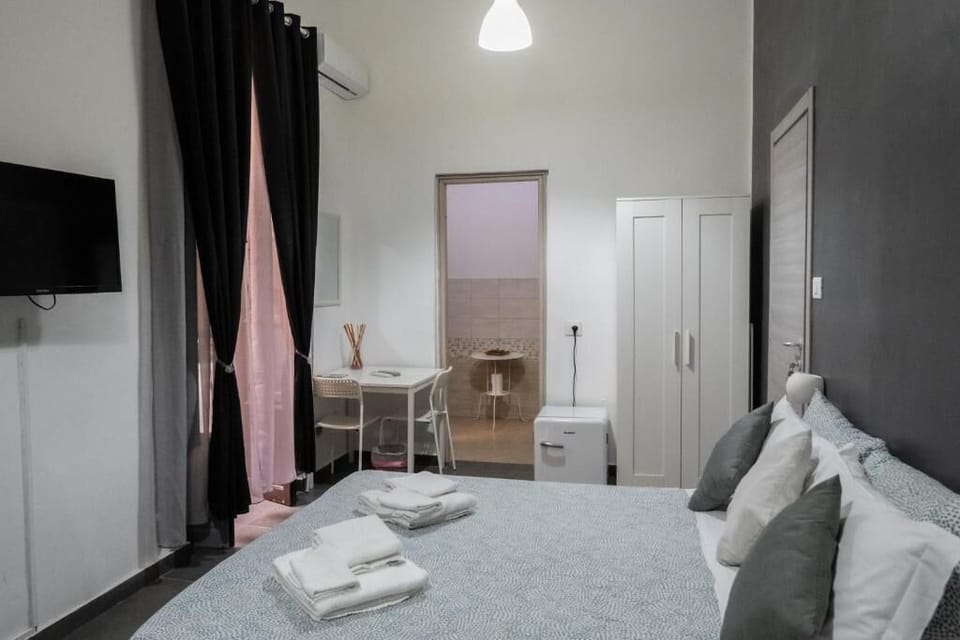 Double or Twin Room | Blackout drapes, free WiFi