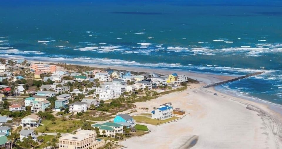 10 min to St Augustine Beach