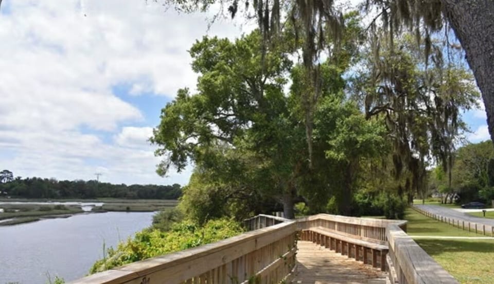 Shore Drive Park & Boat Ramp - St. Johns County