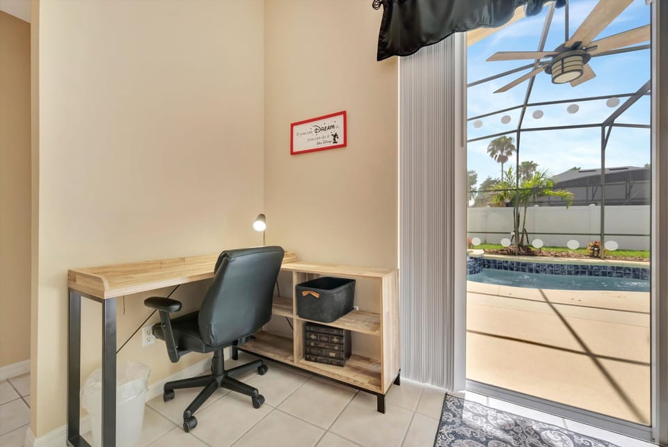 House | 4 bedrooms, high-speed internet