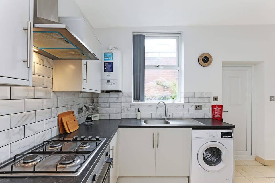 House | 4 bedrooms, Internet