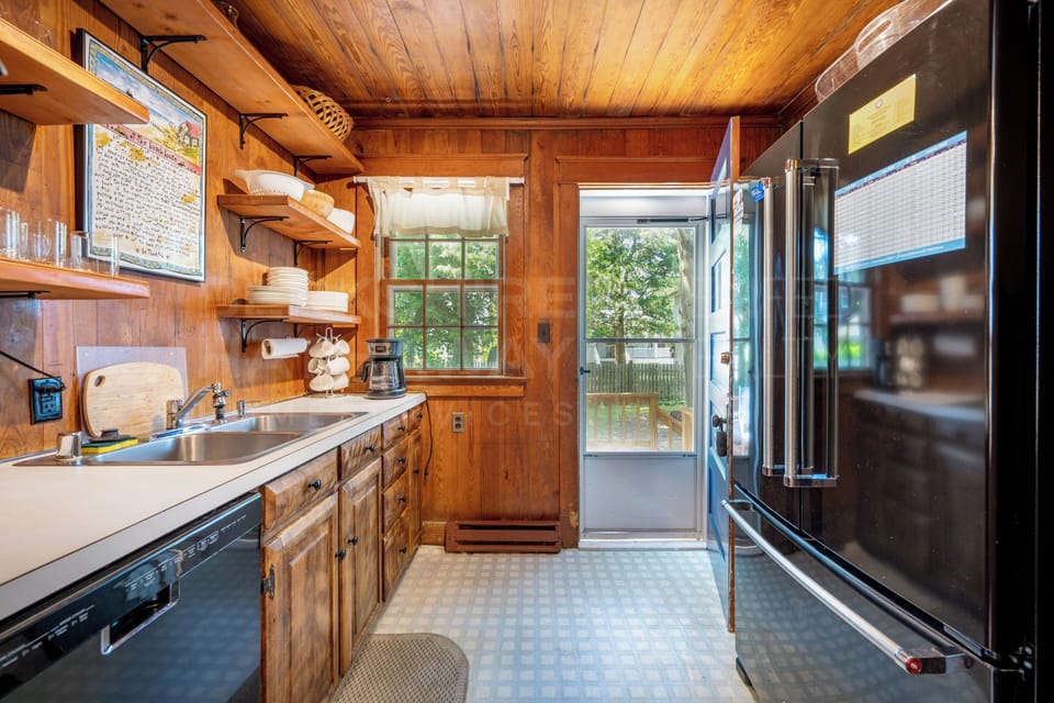 Second Kitchen