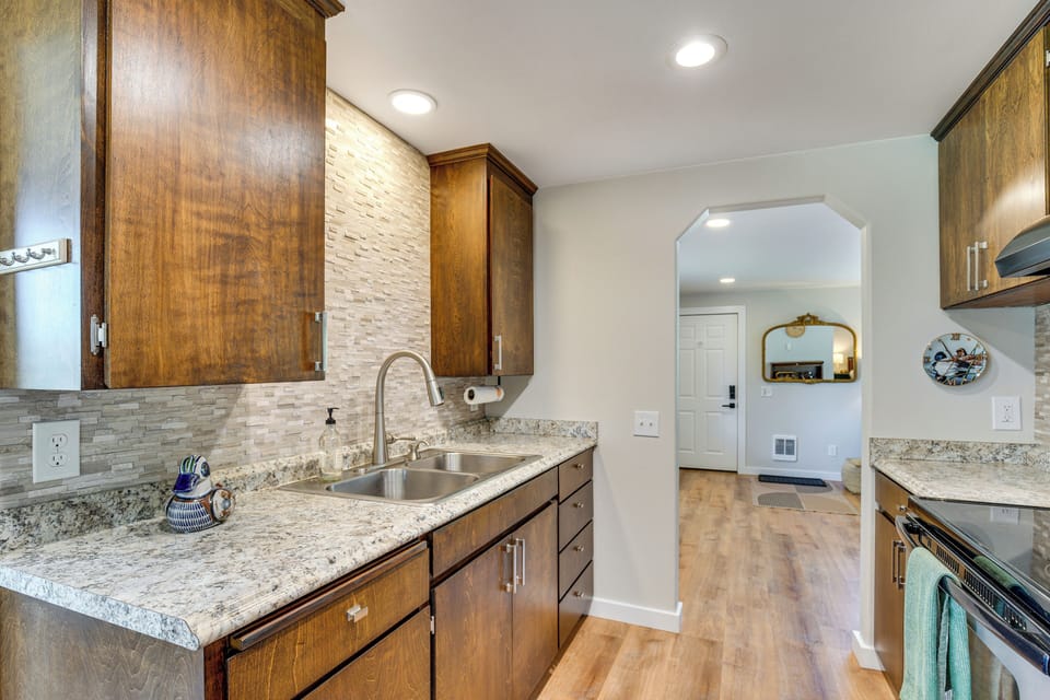 House (2 Bedrooms) | Interior