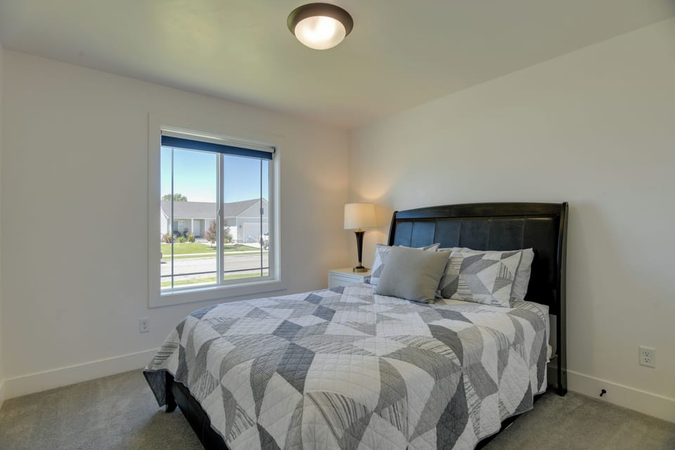 House (6 Bedrooms) | Interior