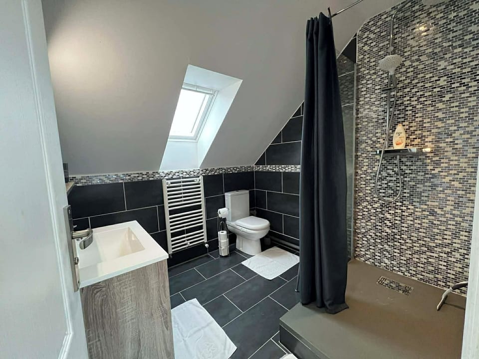 Suite | Bathroom