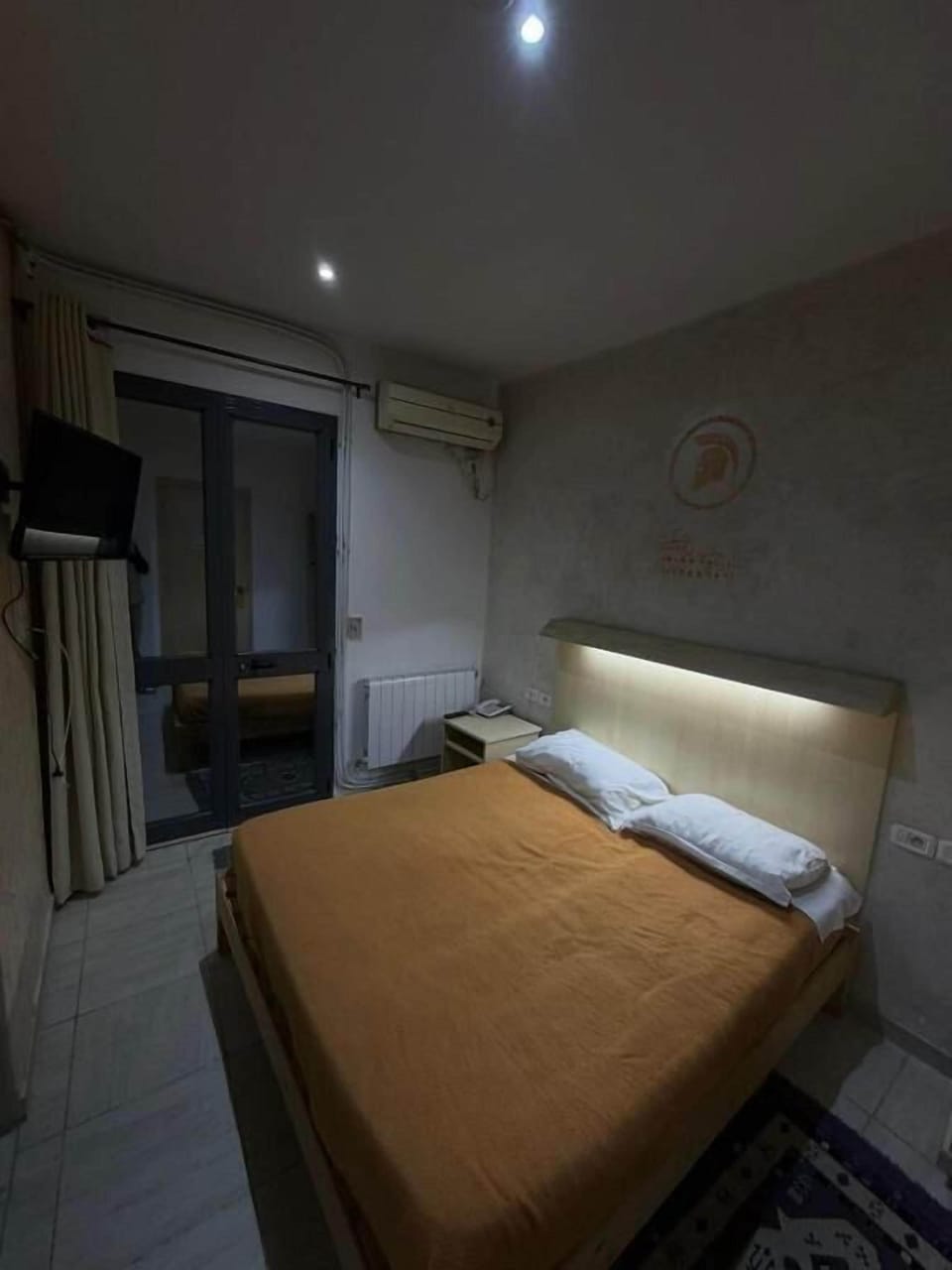 Double Room | Free WiFi