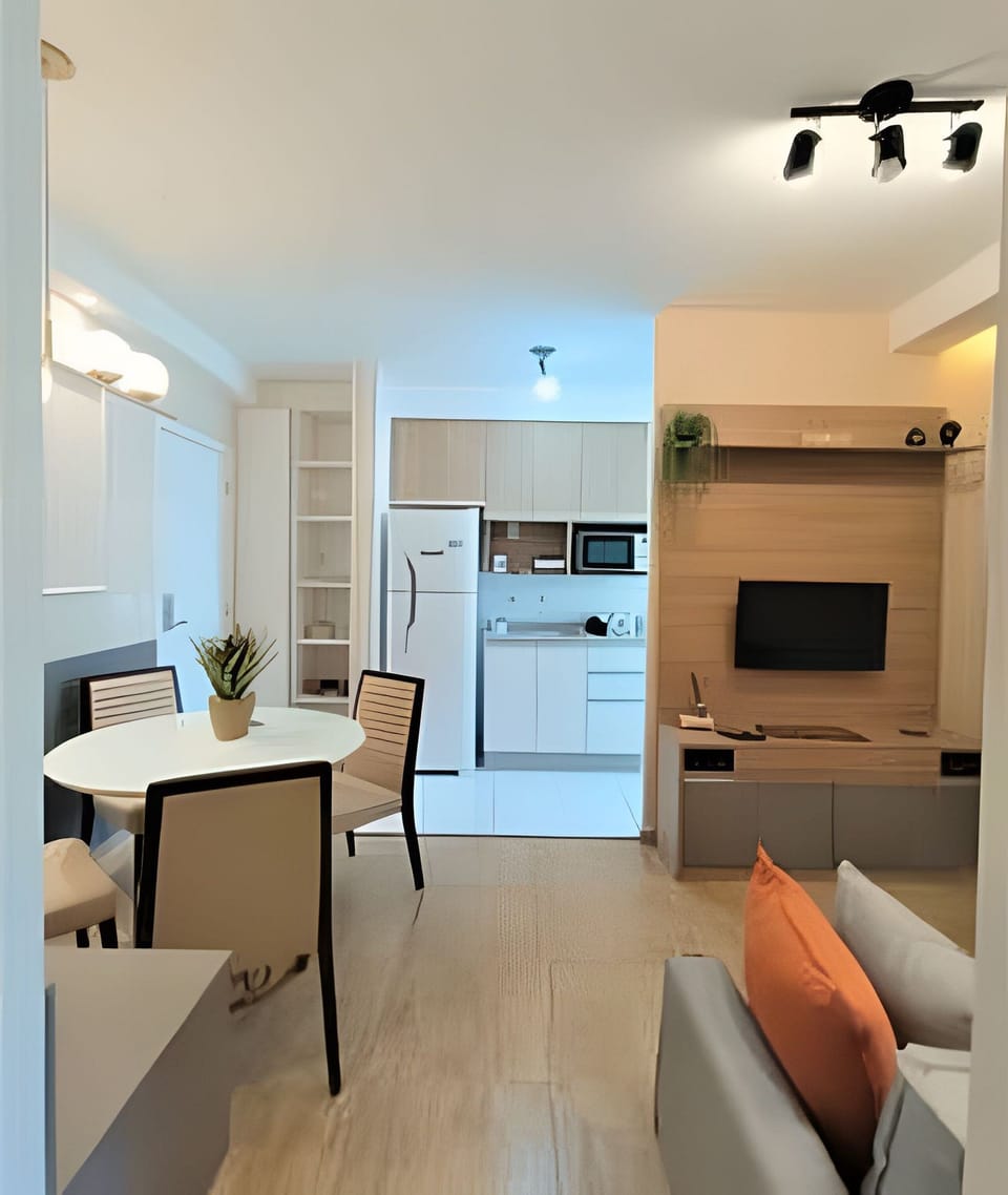 Apartment | Dining