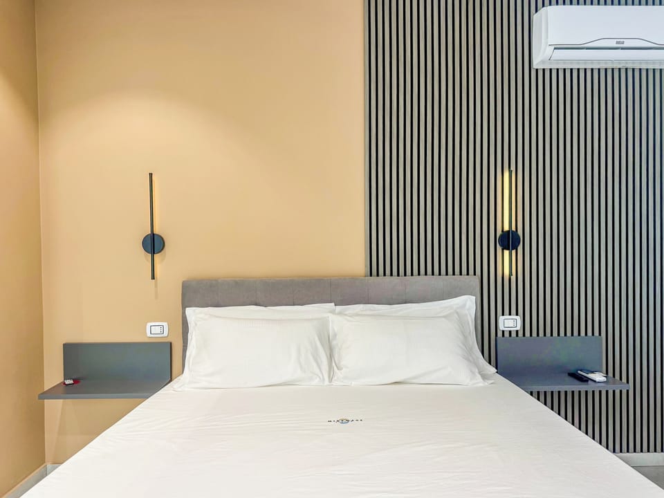 Room, Patio, Sea View | Free WiFi