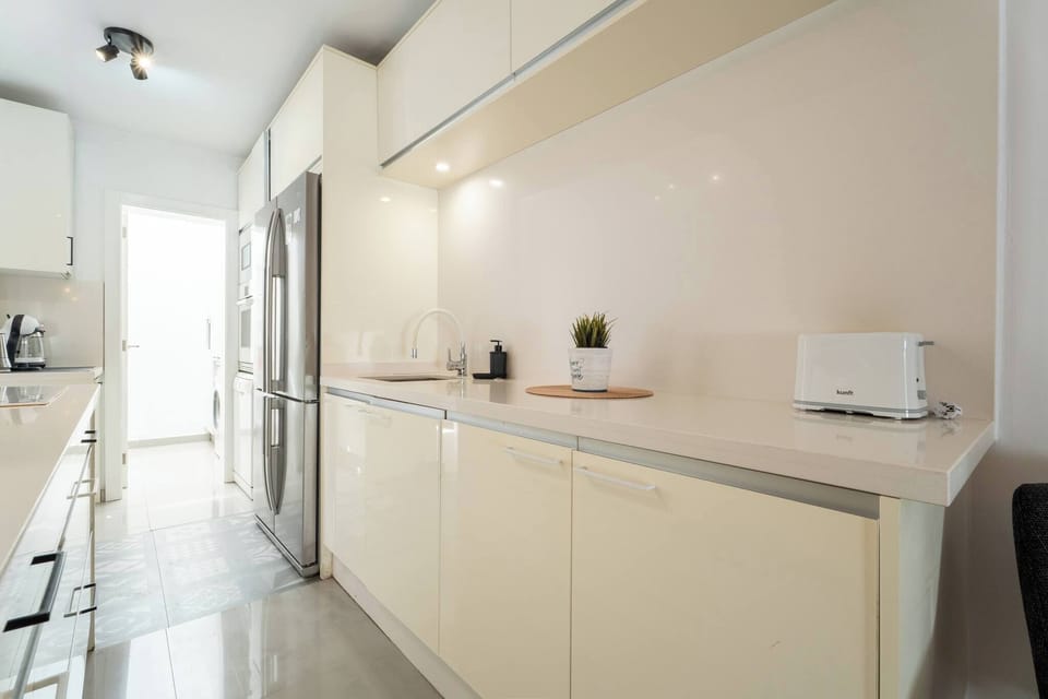 House, 3 Bedrooms, Patio, Pool View | Interior