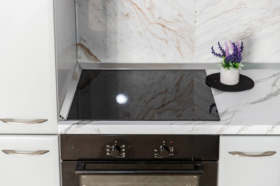 Fully-equipped kitchen details