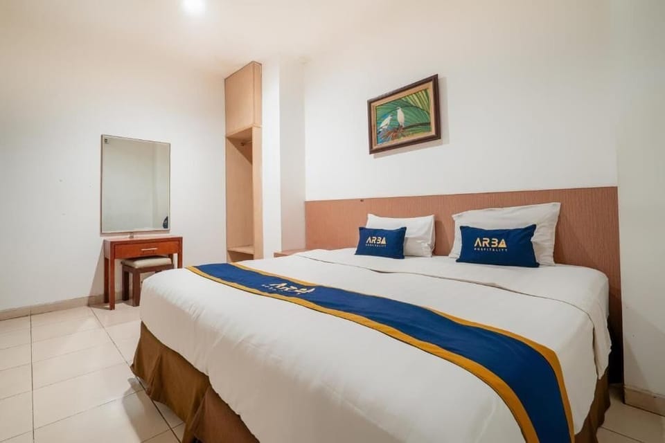 Standard Double Room | Free WiFi, bed sheets