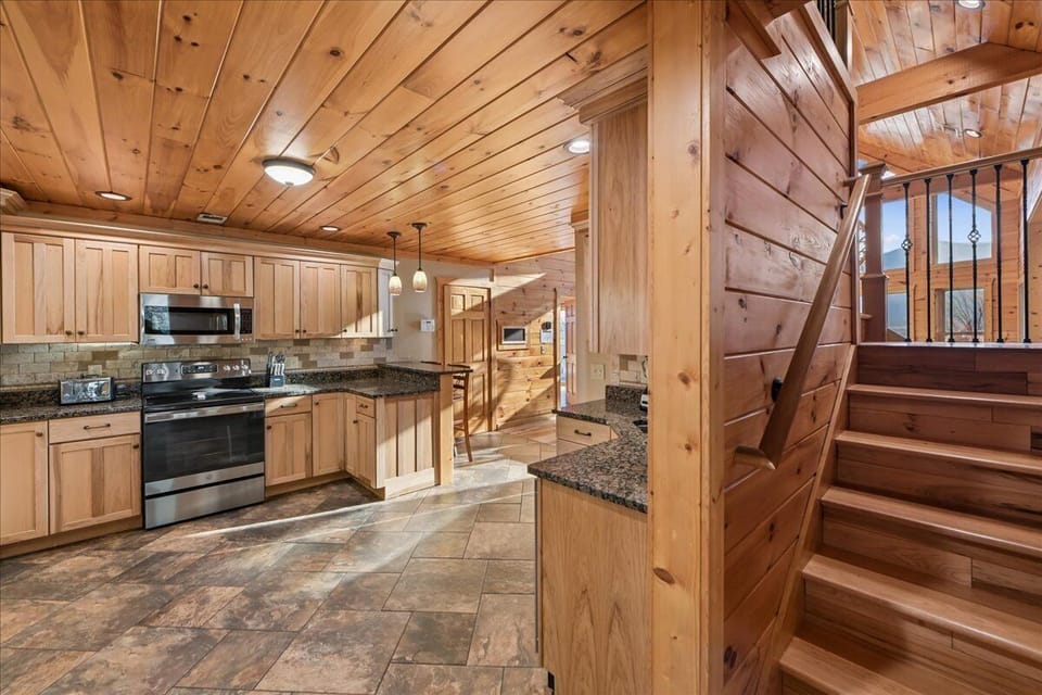14-Kitchen
