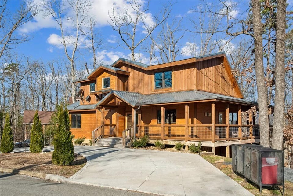 04-Front Elevation