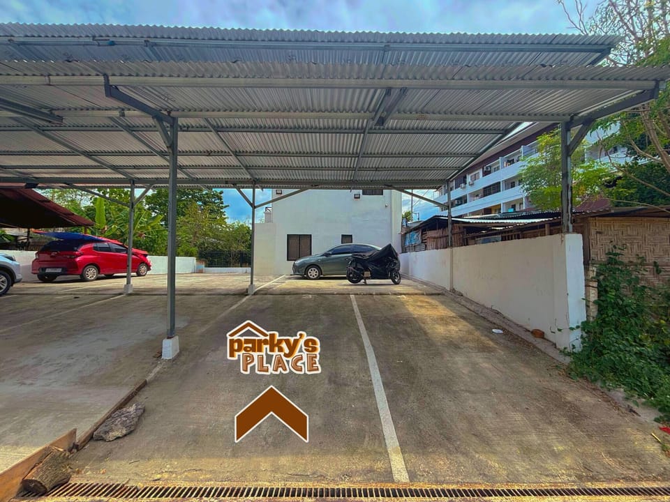 Studio, 1 Bedroom, Smoking | Property grounds