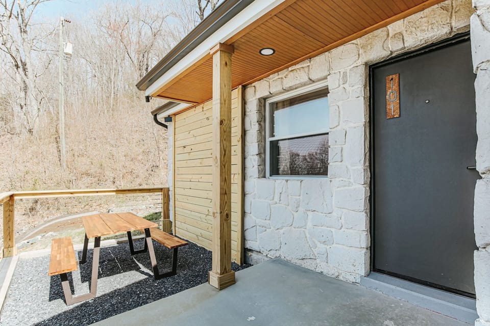 Step outside and enjoy the shared resort grounds, with picnic seating perfect for meals or morning coffee.