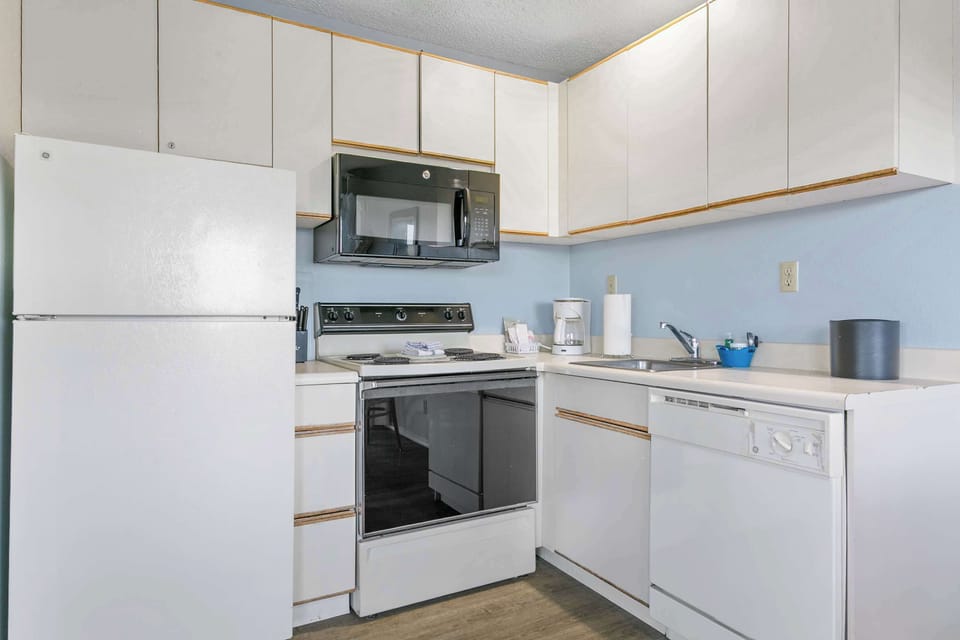 The full kitchen makes it easy to make your own meals