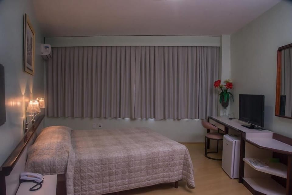 Bedroom. Interior and views may vary based on location and availability.