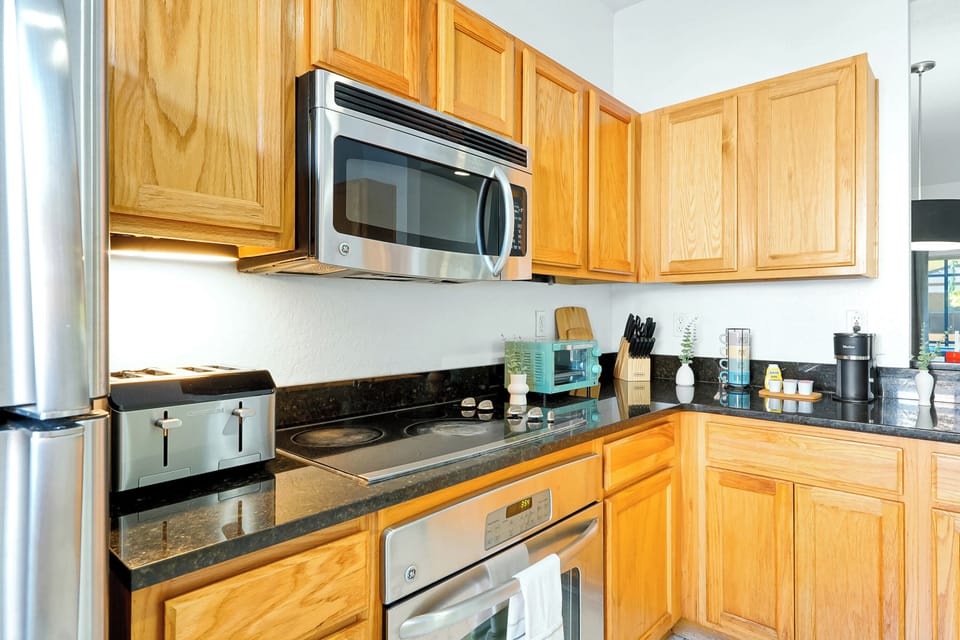 Fully equipped kitchen