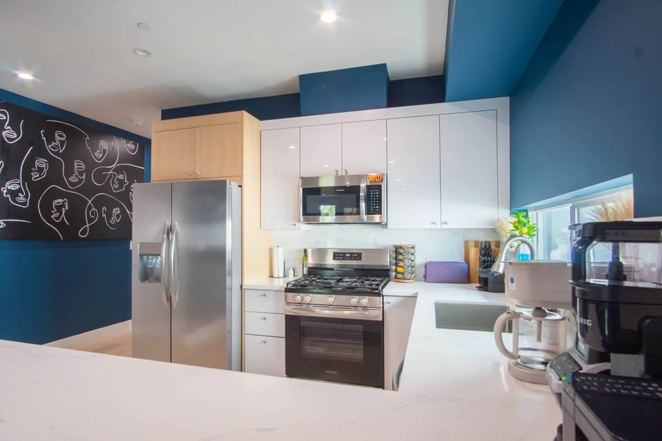 5649CaseAvenue Kitchen 02