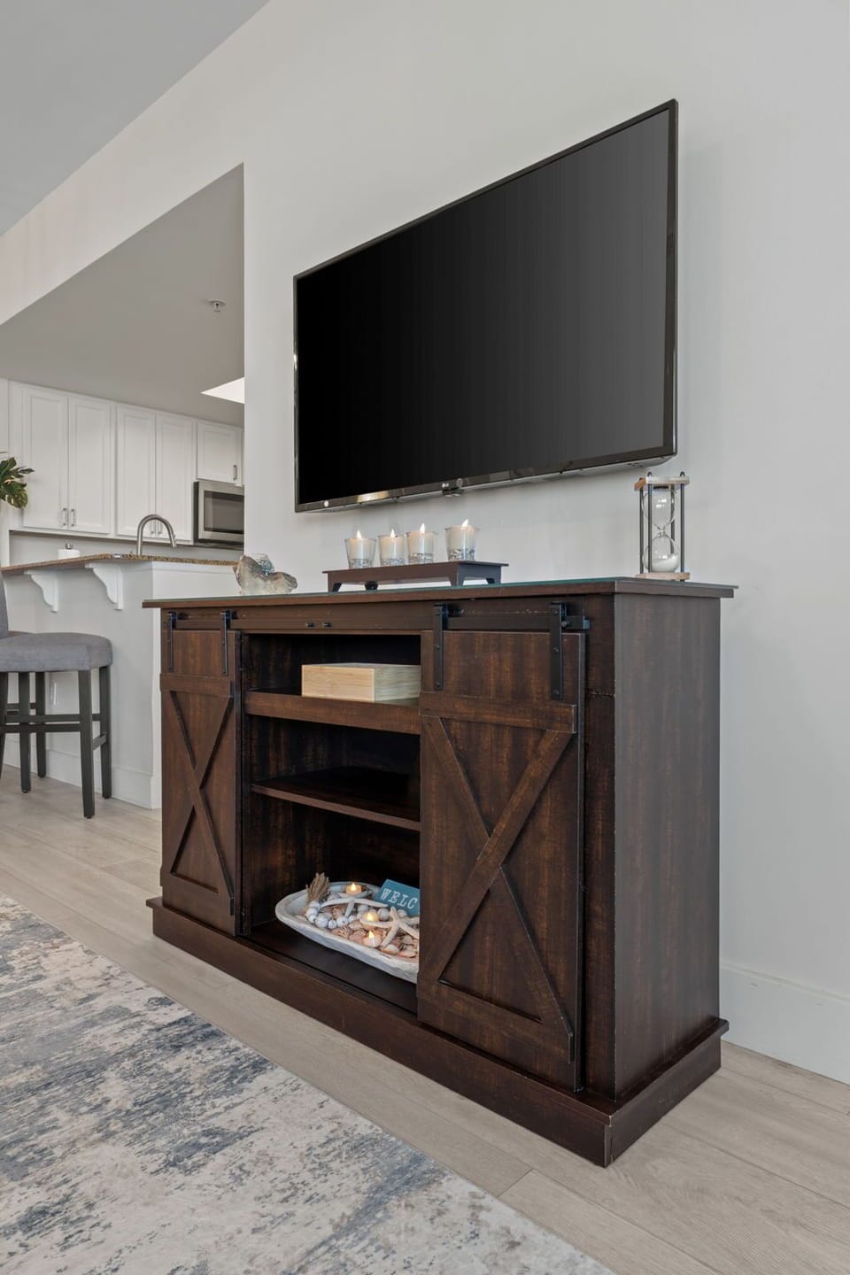 Coastal TV nook perfect for movies and evening relaxation