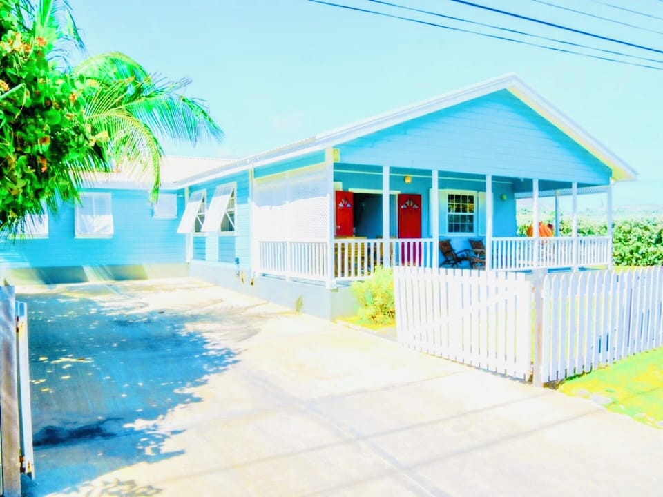 House, 3 Bedrooms, Terrace, Ocean View | Exterior