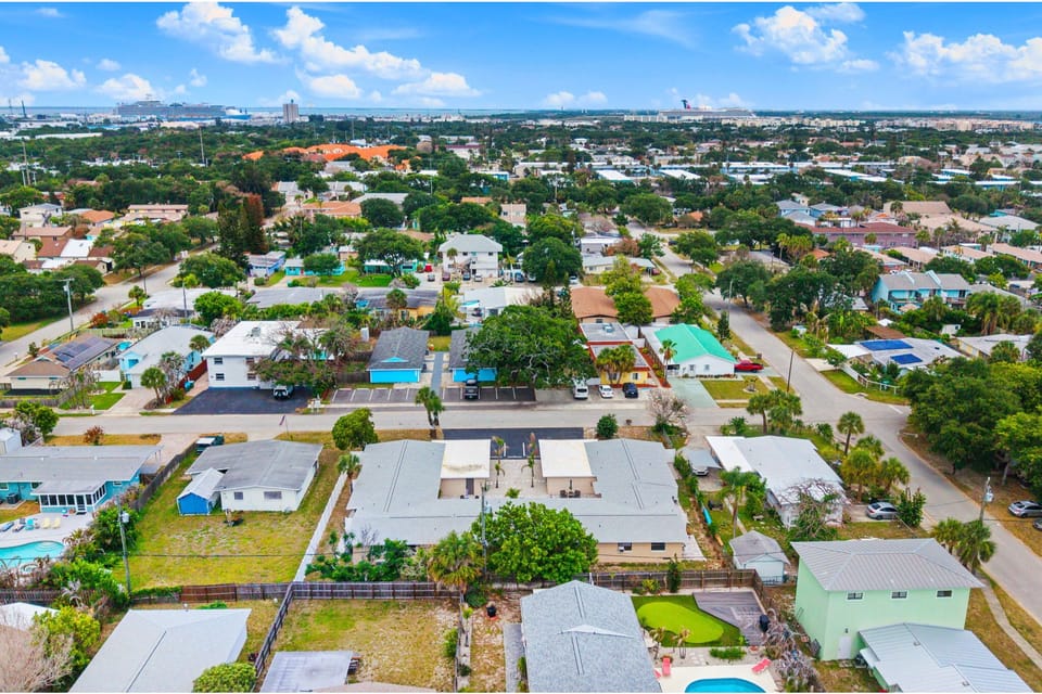 Aerial overview of the location