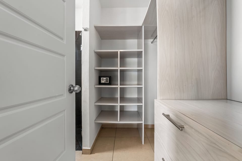Family Apartment, Garden View | Interior