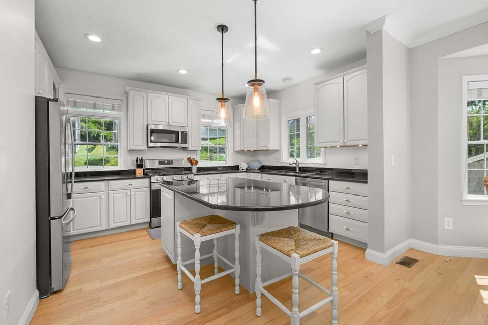 Fully equipped kitchen