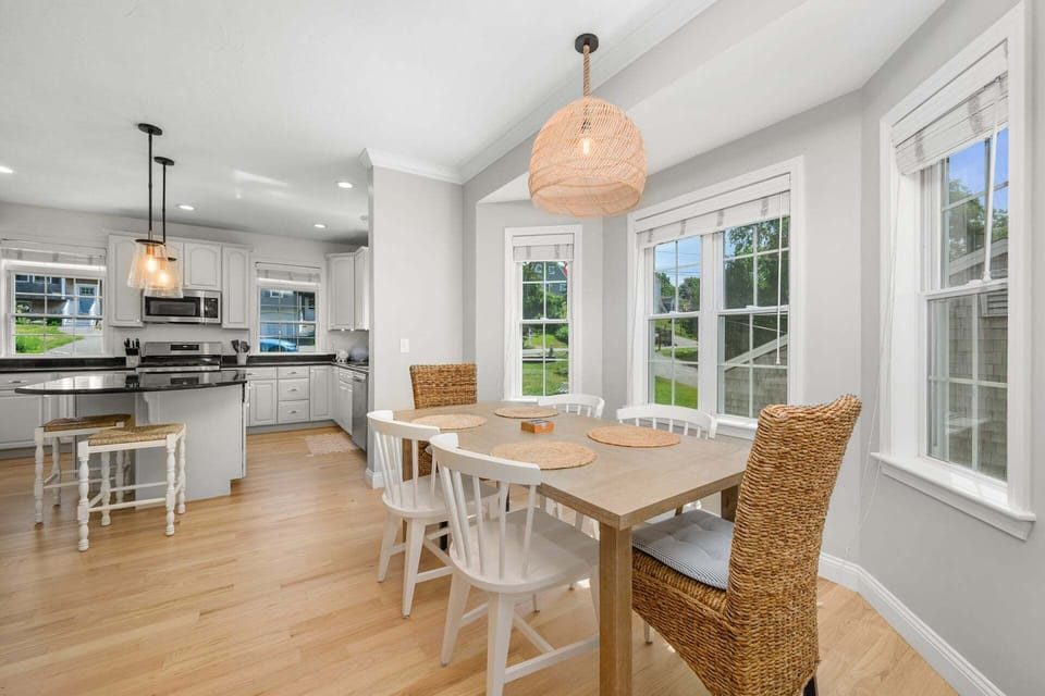 Dining area looking into kitchen