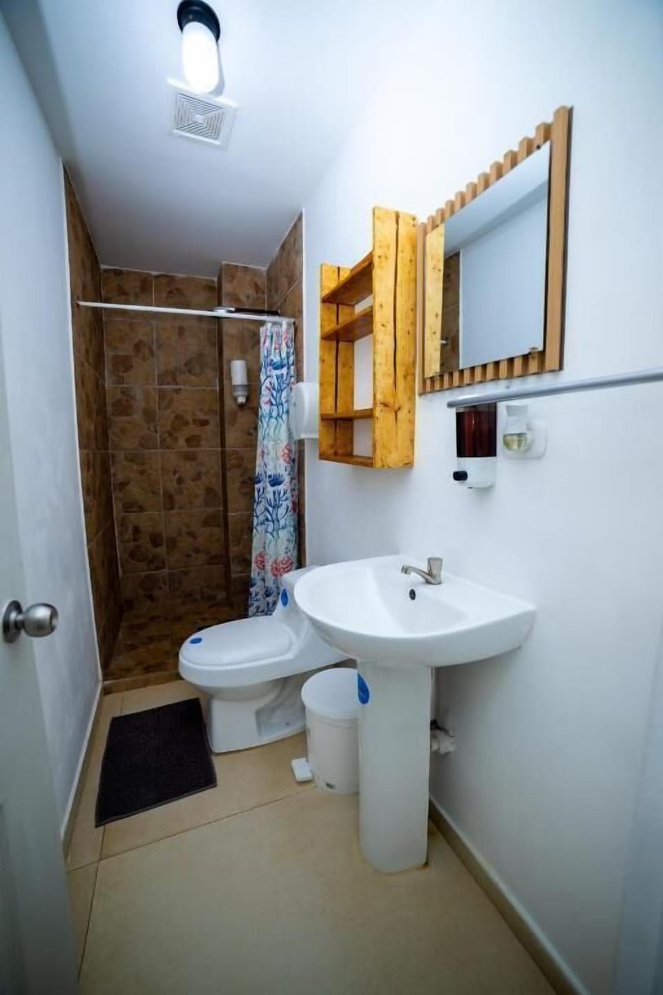 Room, 1 Queen Bed, Garden View | Bathroom | Shower, towels, soap, toilet paper
