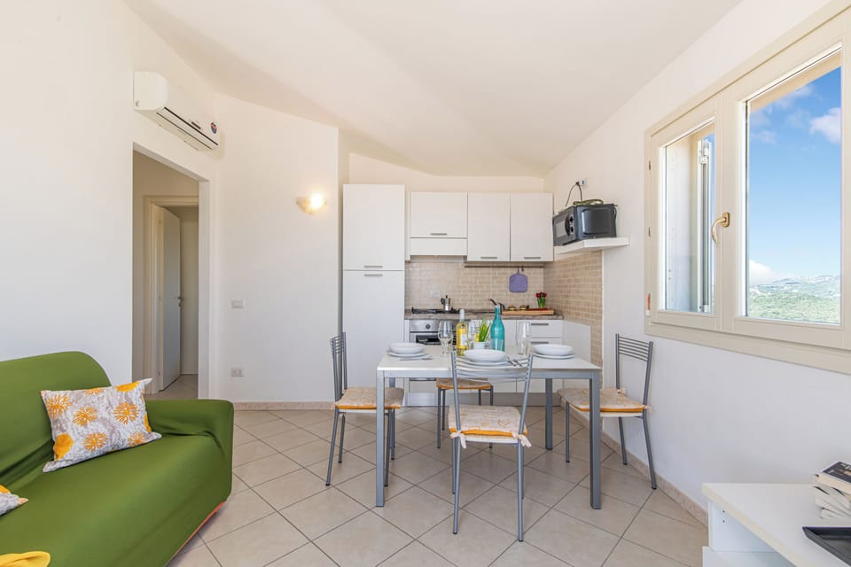 Living and dining room