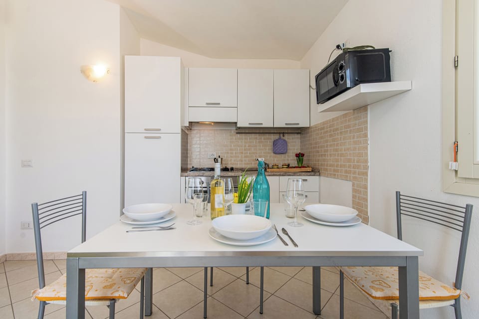 Kitchen and dining area