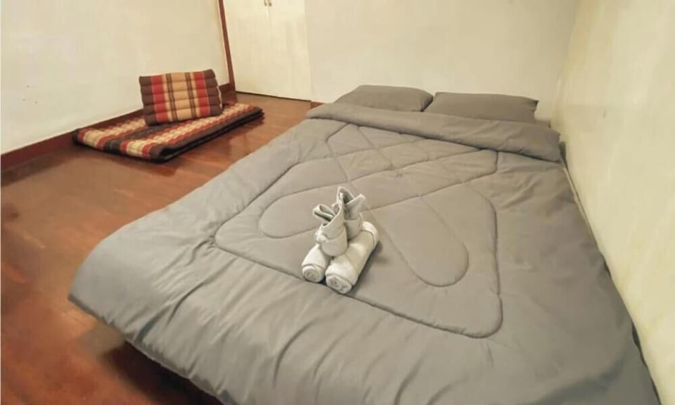 Standard Double Room, Garden View