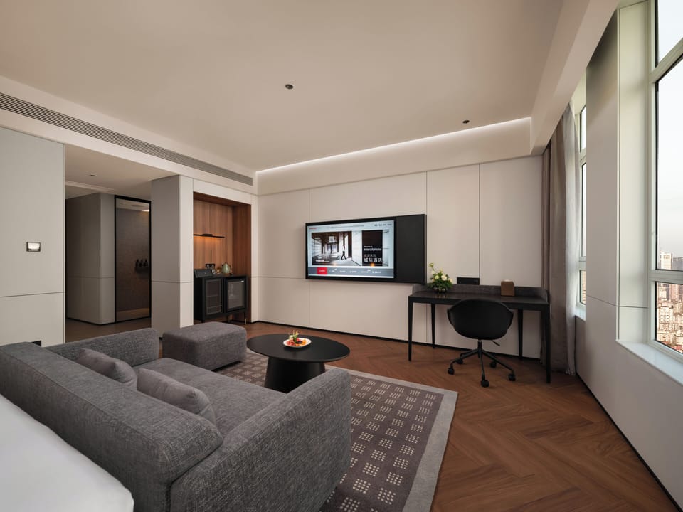 Executive Double Room, City View | Living area | 65-inch LED TV with cable channels, printers