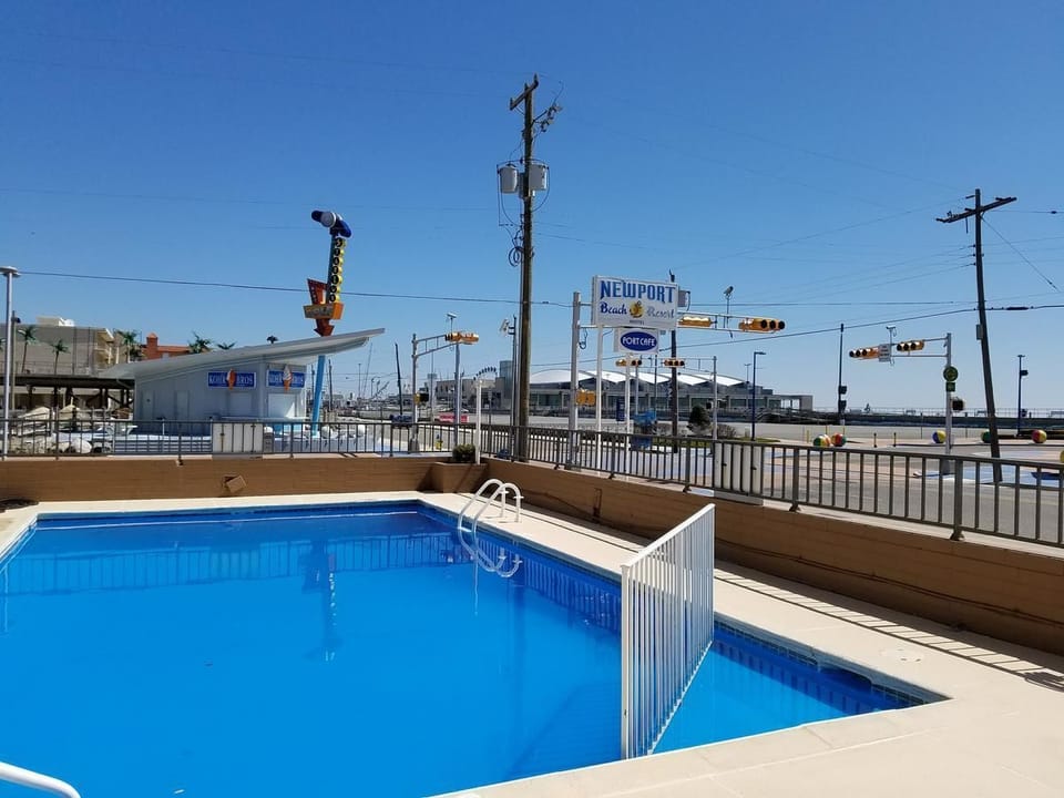 Seasonal outdoor pool