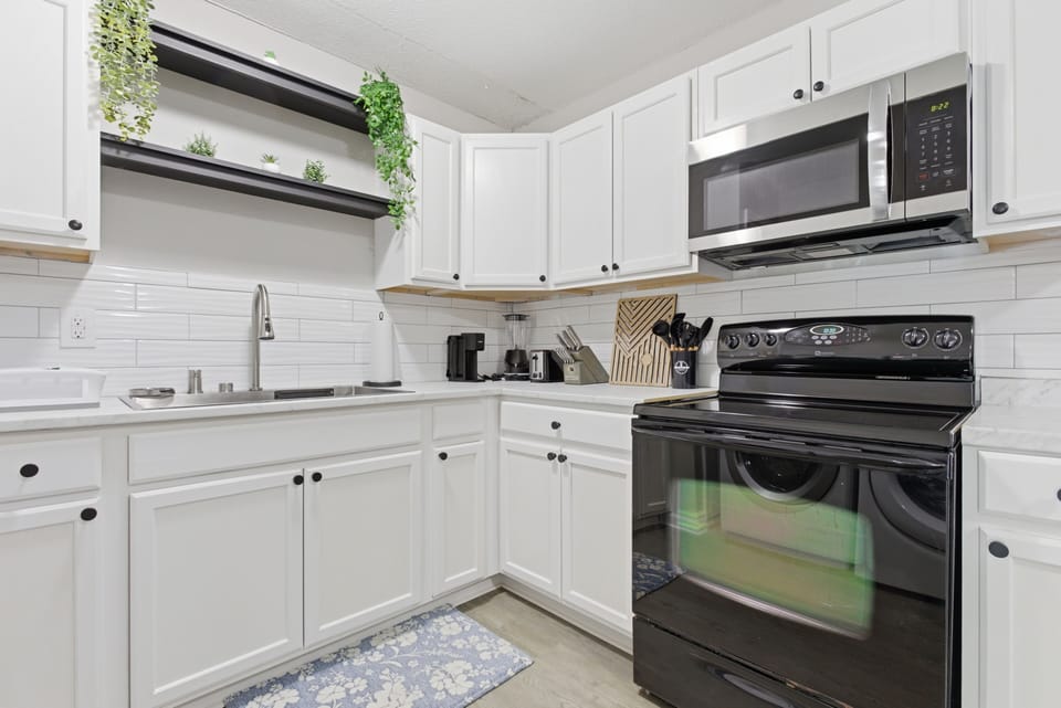 Fully equipped kitchen for all your cooking needs!