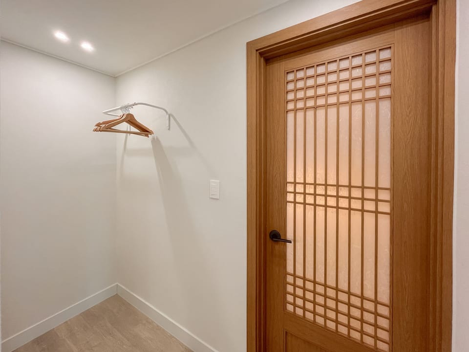 Premier Suite Twin | Interior