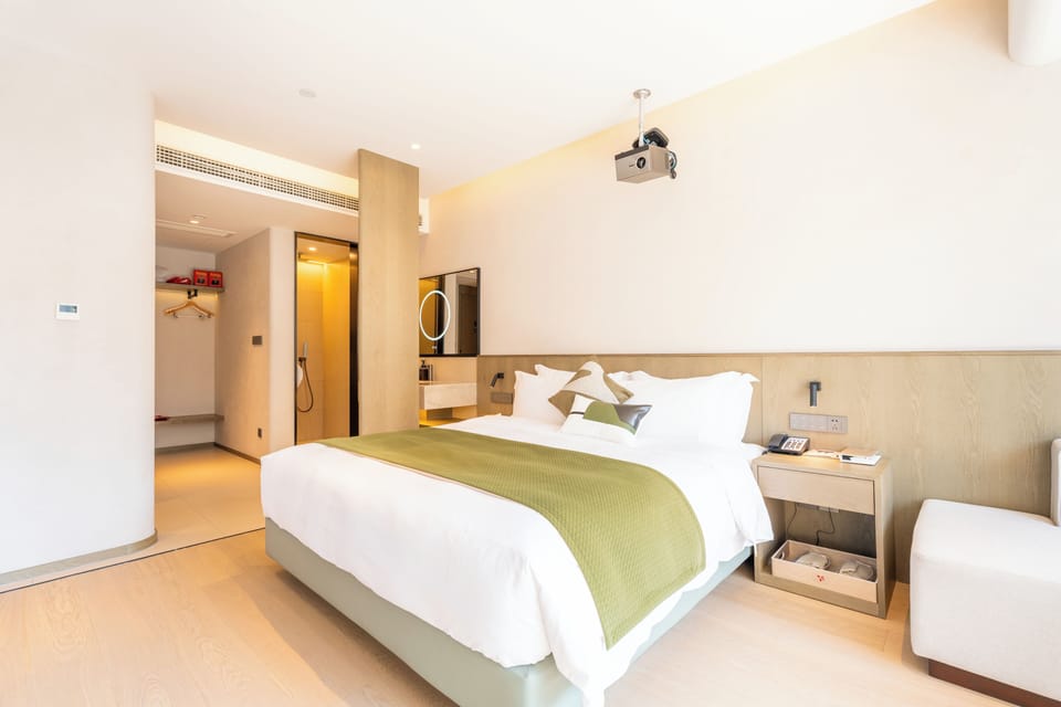 Standard Single Room | Free WiFi